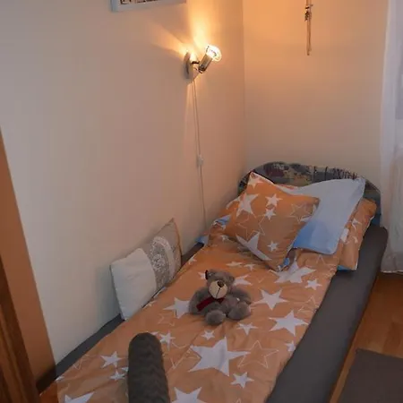 Kavics Apartman アパート *